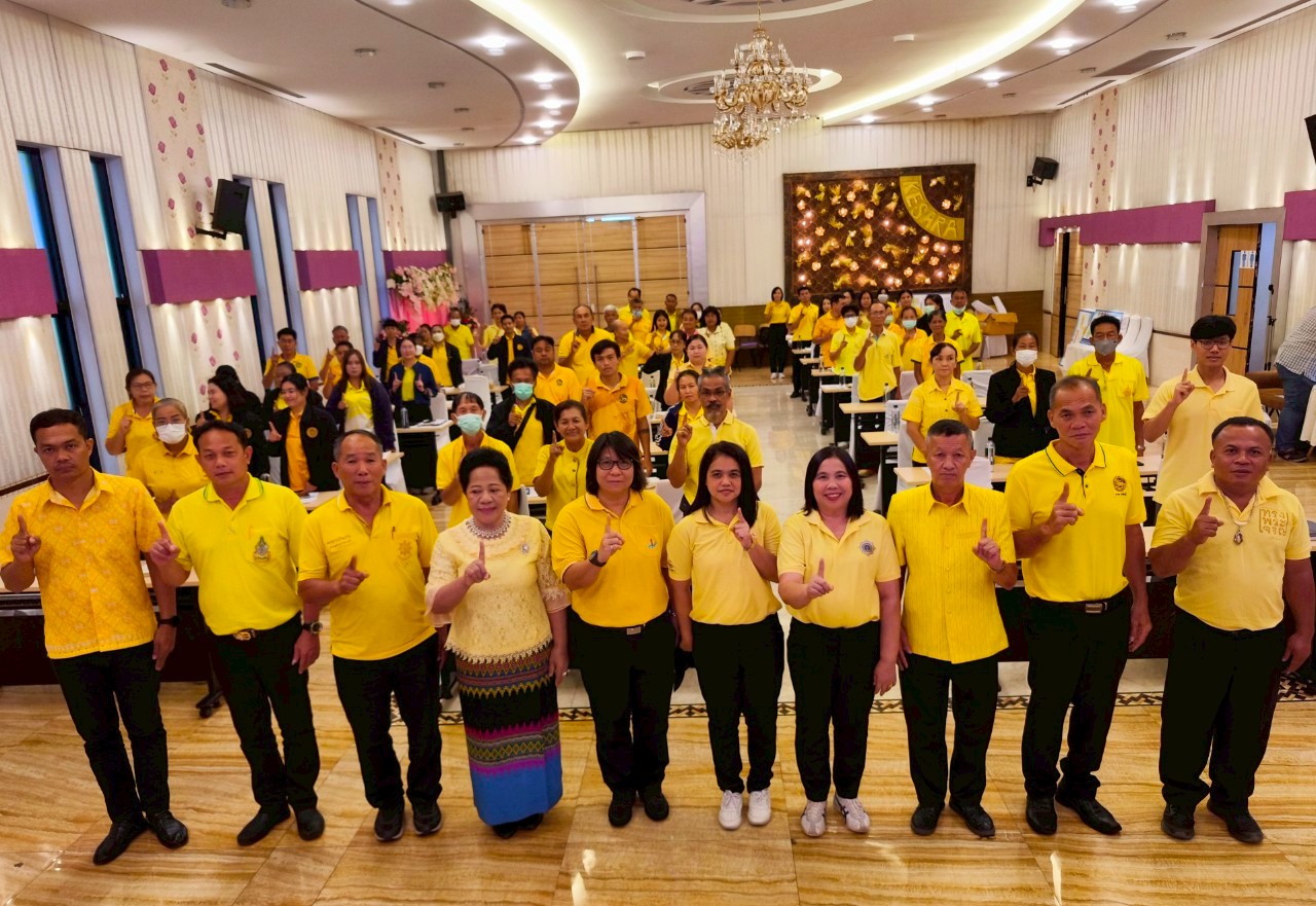 พช.สิงห์บุรี ดำเนินโครงการเสริมสร้างและพัฒนาศักยภาพวิทยากรกระบวนการกองทุนแม่ของแผ่นดินระดับเครือข่ายหมู่บ้าน/ชุมชน (ครู ค) จังหวัดสิงห์บุรี (วันที่ 2)